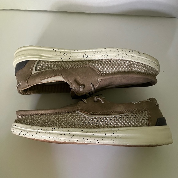 Men’s Hey Dude Welsh Size 8 - Picture 2 of 7